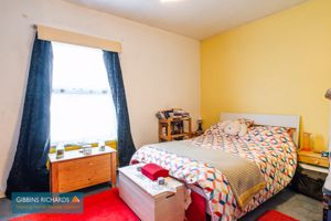Bedroom- click for photo gallery